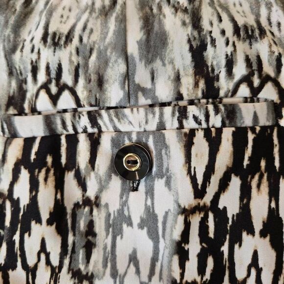 EP Pro New York Women's Geometric Mini Golf Skort White Black Size Medium - Picture 7 of 10